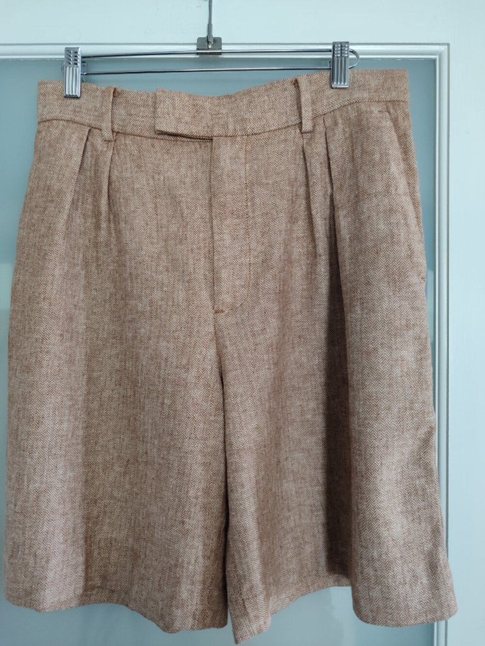 Banana Republic Linen Blend Herringbone Pleated Trousers shorts size 4